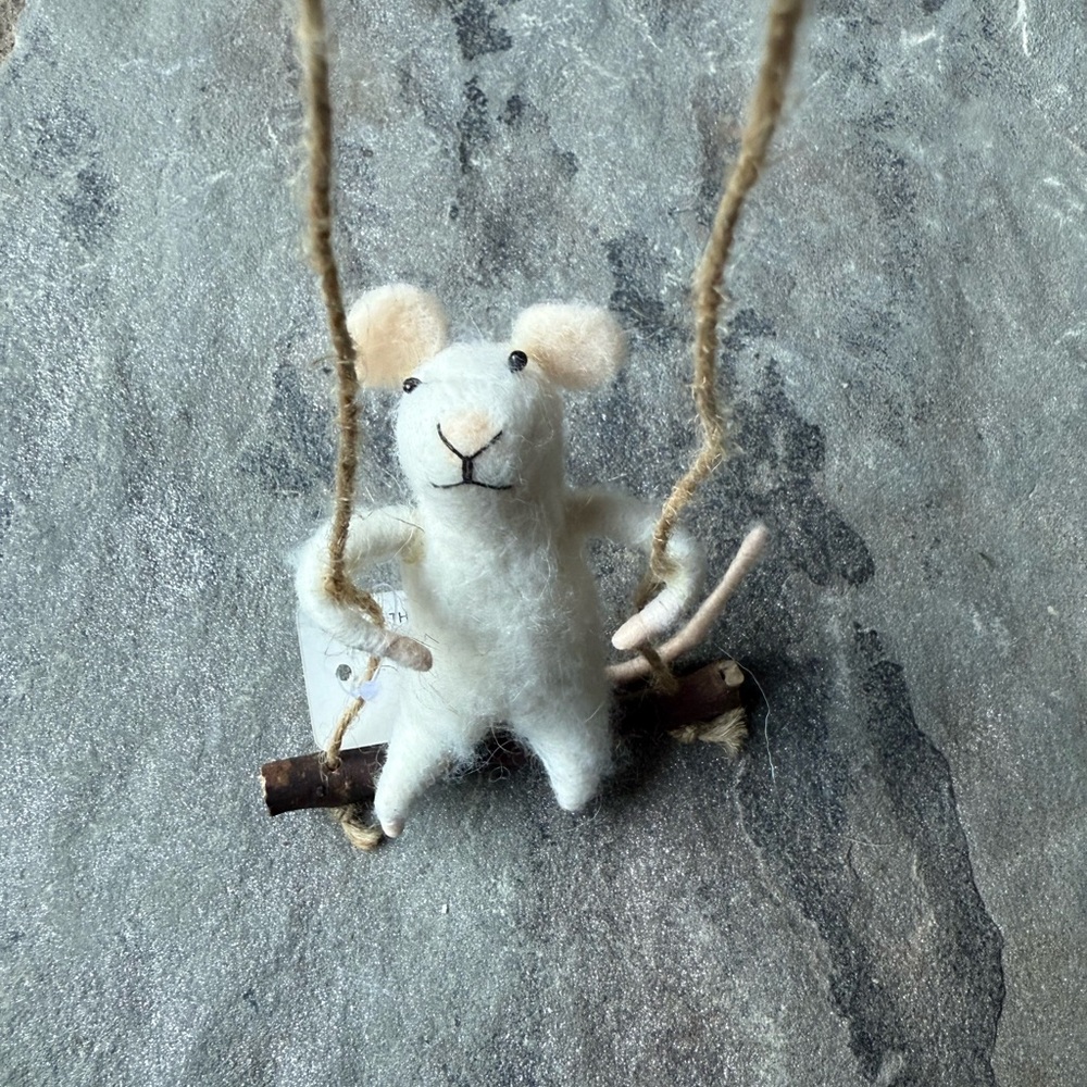 New🌟Anthropologie -Swinging Mouse Christmas Ornament